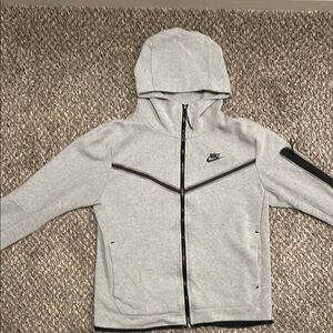 Nike Light Gray Nike Tech Hoodie Sz Medium